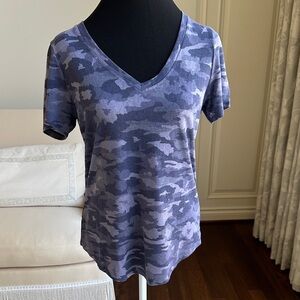 Athleta Purple Camo V-Neck Women's Tee